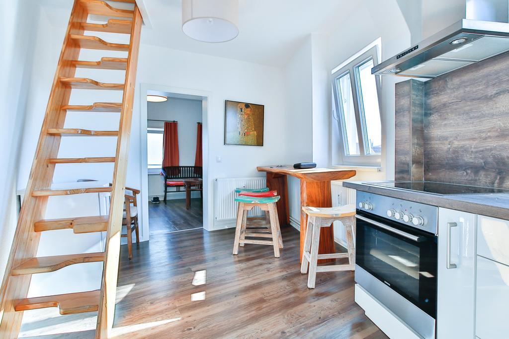 ליבק Riverside Apartments מראה חיצוני תמונה
